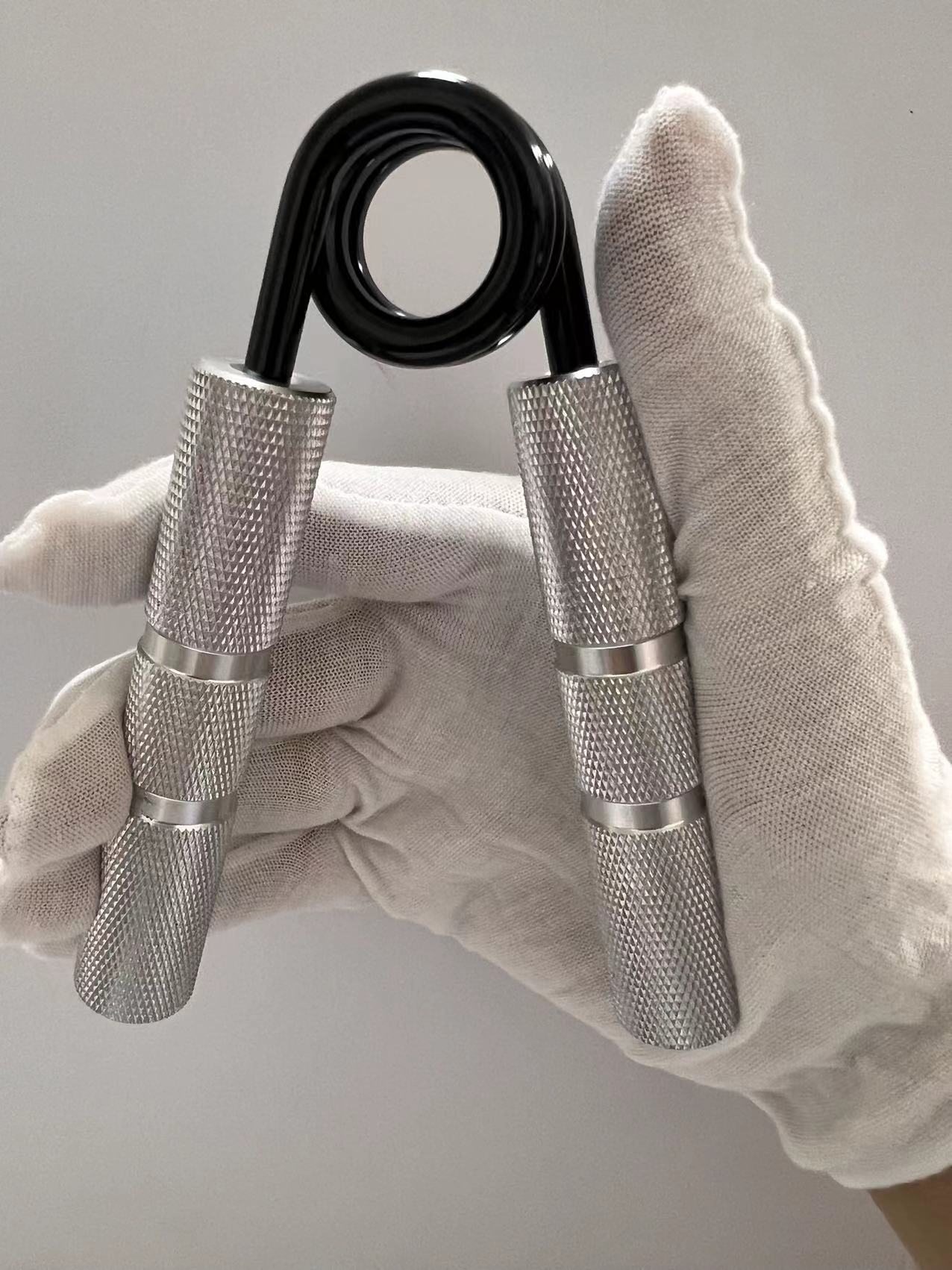 All-Metal Aluminum Grip Strength Trainer for Heavy-Duty Arm Rehabilitation